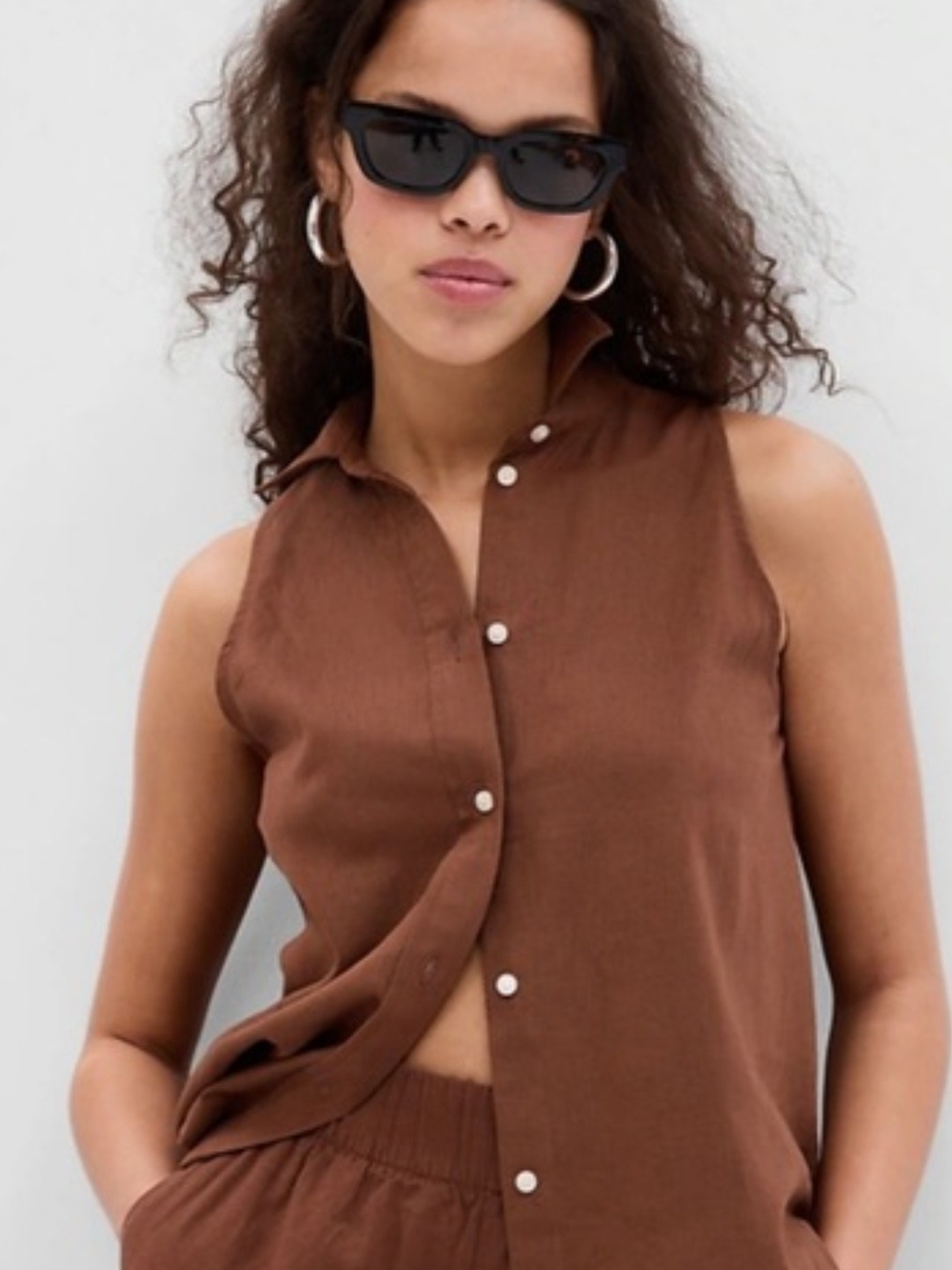 GAP. LINEN,Sleeveless Brown Button-Front Shirt.sz.M